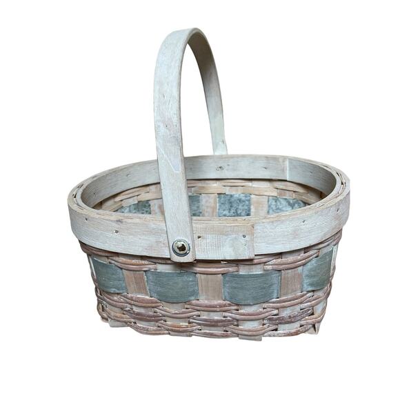 Wicker Basket Oval Multi Color Whitewashed with Handle - Picture 8 of 8